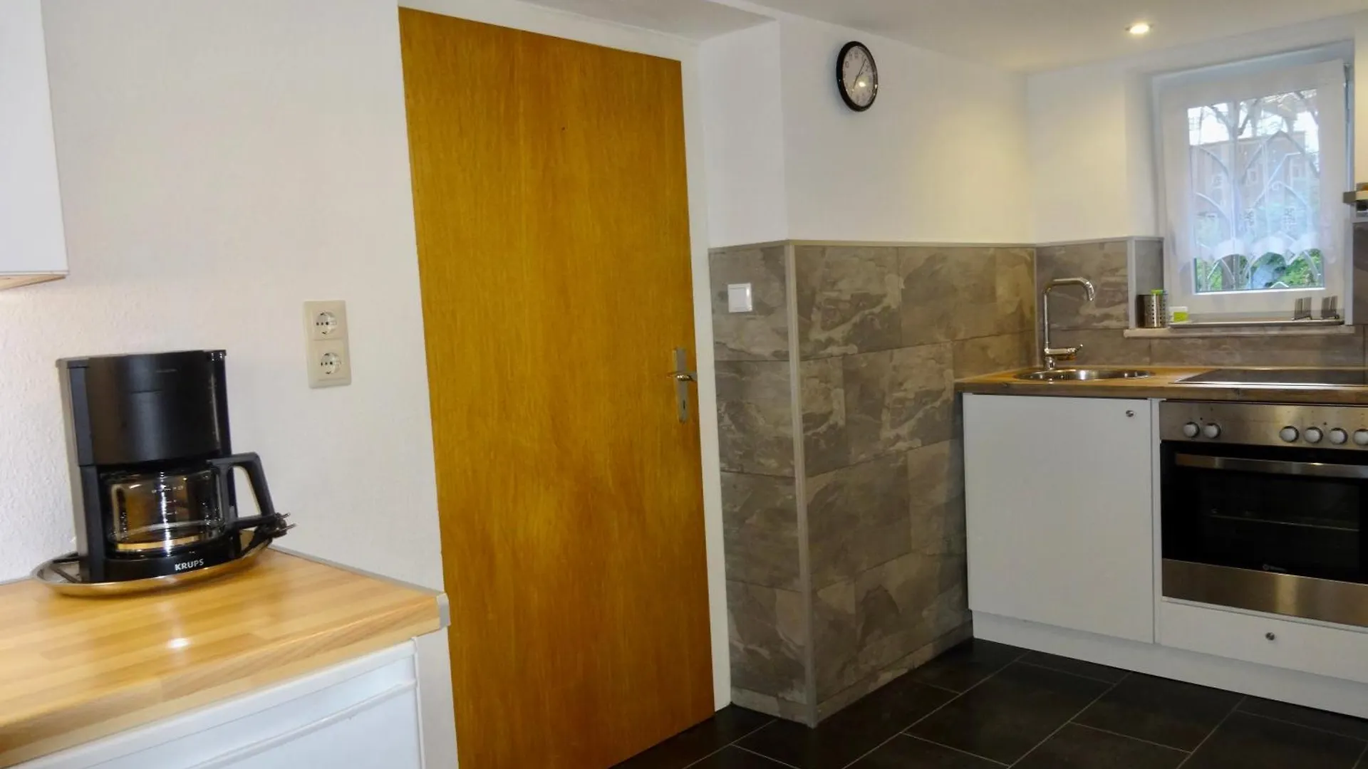 Ferienwohnung Haus Barbara Бад-Брюккенау 0*,  Германия